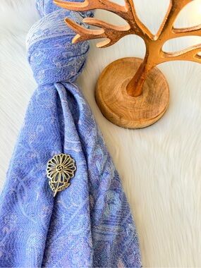 AJC Gold-Tone Openwork Flower Brooch